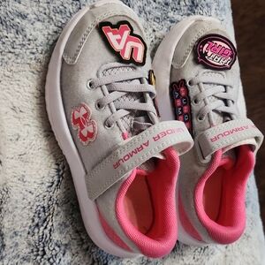 Under Armour Kids' Gray and Pink Sneakers with Patches